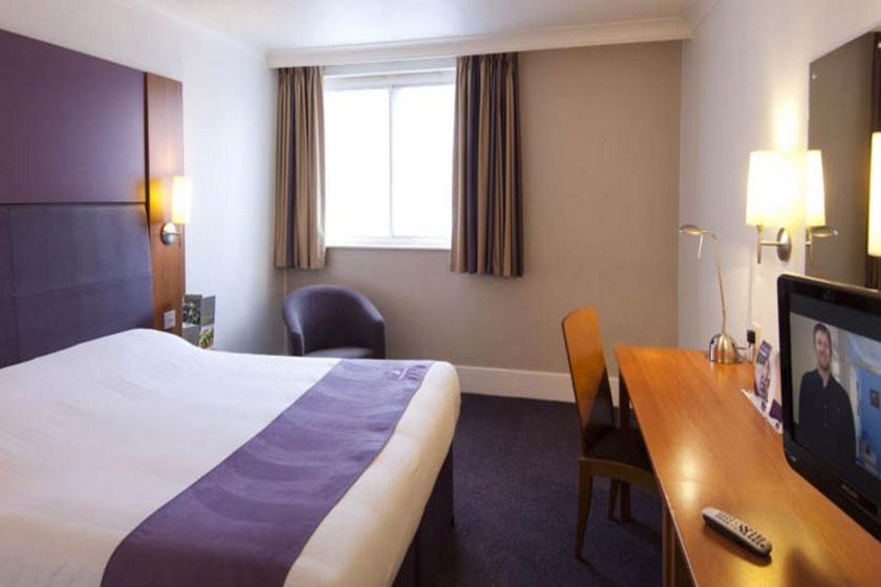 Premier Inn York North West Eksteriør billede